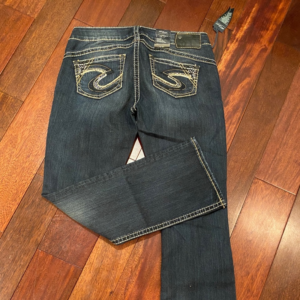 Silver jeans petites